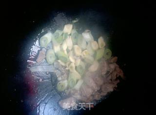 清炒芹菜的做法步骤：5