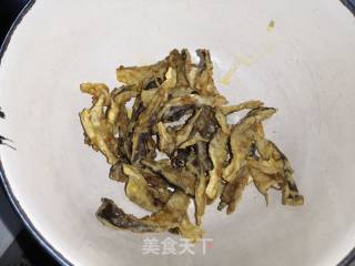 酥炸蘑菇的做法步骤：16