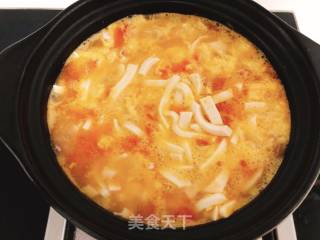 砂锅鸡蛋豆腐汤的做法步骤：5