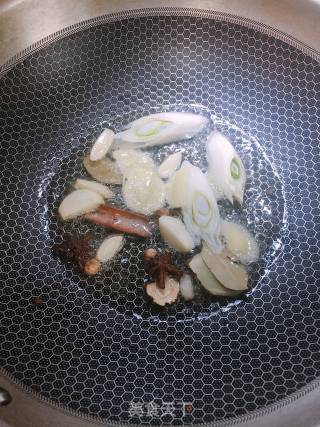 排骨炖干豆角的做法步骤：4