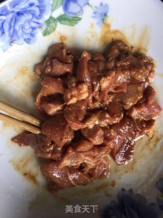 土豆条烧肉的做法步骤：3