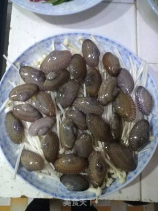 金针菇蒸花甲的做法步骤：3