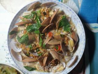 金针菇蒸花甲的做法步骤：4