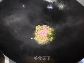 榨菜火腿芹菜疙瘩汤的做法步骤：6