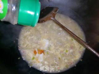 榨菜火腿芹菜疙瘩汤的做法步骤：15