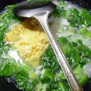 菜心鸡蛋泡饭的做法步骤：11