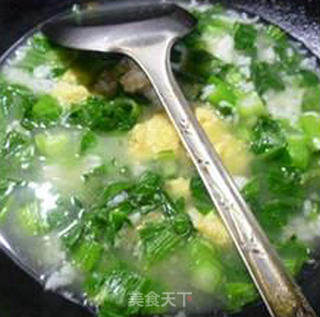菜心鸡蛋泡饭的做法步骤：12