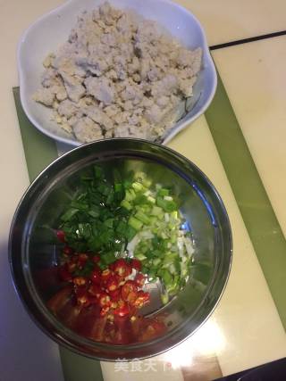 炒豆渣的做法步骤：1
