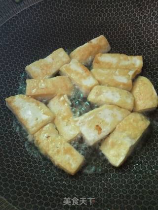 葱香豆腐块的做法步骤：4