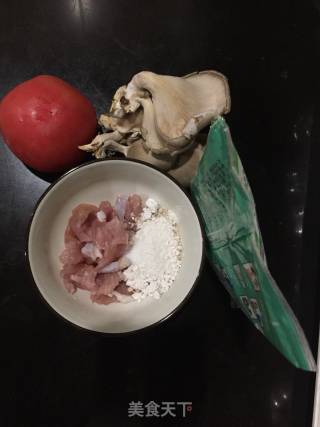 滑肉汤的做法步骤：1