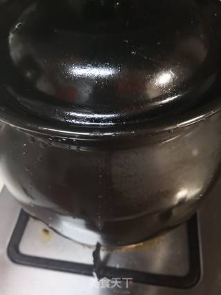 香菇炖草鸡（砂锅版)的做法步骤：3