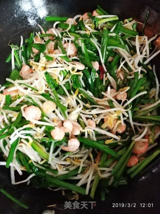 豆芽韭菜炒河虾的做法步骤：6