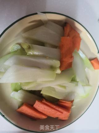 肉末煸炒佛手瓜的做法步骤：2