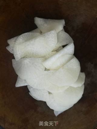 白萝卜羊肉汤的做法步骤：7