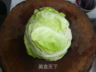 清炒洋白菜的做法步骤：1