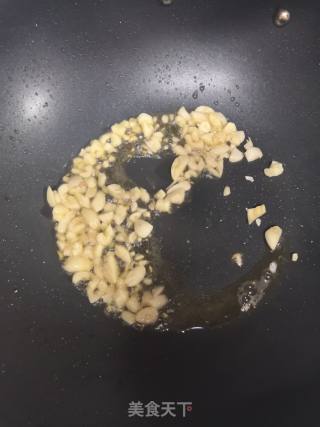 清炒小菜花的做法步骤：1