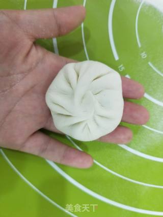 水煎虾仁包的做法步骤：5