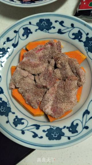 粉蒸肉的做法步骤：2