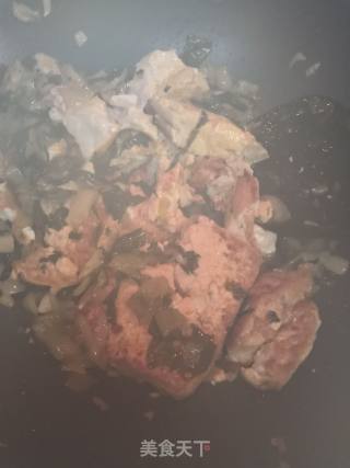 豆腐焖酸菜的做法步骤：4