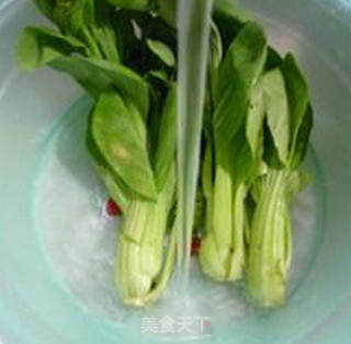 蟹柳菜心泡饭的做法步骤：4