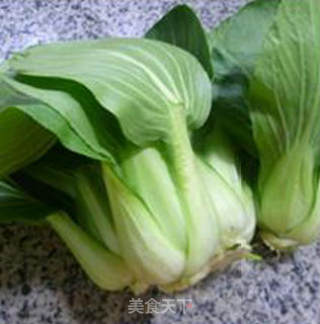 菜底煎鸡蛋的做法步骤：1