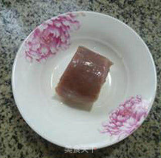 菜底煎鸡蛋的做法步骤：3