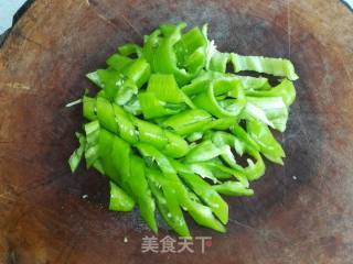 辣椒炒肉的做法步骤：3