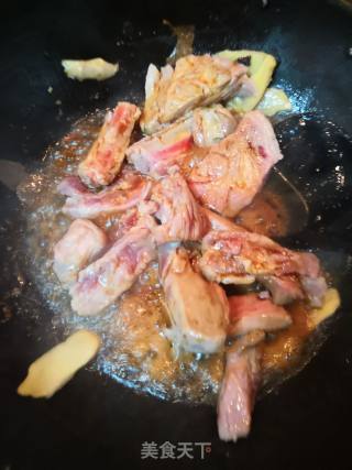 啤酒焖排骨的做法步骤：5