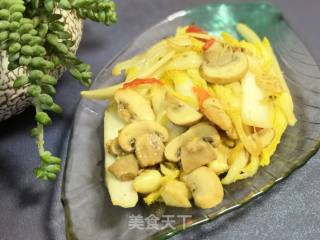 白菜炒白蘑菇的做法步骤：7