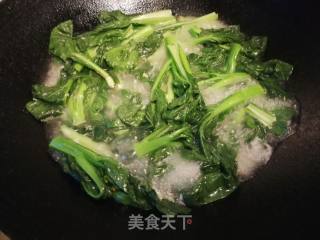 白灼菜心的做法步骤：3