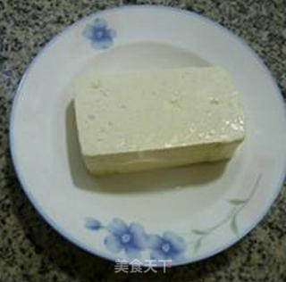 荷兰豆酱肉豆腐的做法步骤：1