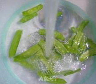 荷兰豆酱肉豆腐的做法步骤：4
