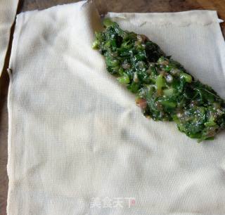 蒸百叶荠菜肉卷的做法步骤：4