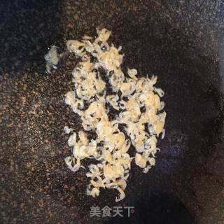 玉脂豆腐紫菜虾皮汤的做法步骤：3