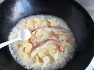 大虾冻豆腐汤的做法步骤：9