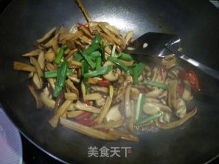 炒杂菌的做法步骤：11