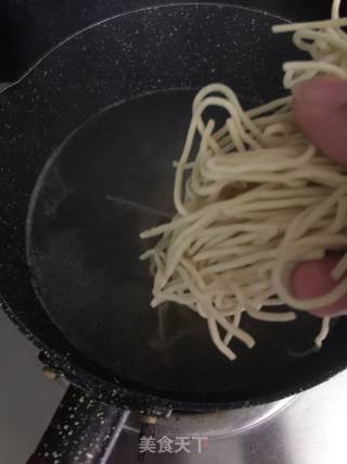 云吞面的做法步骤：4