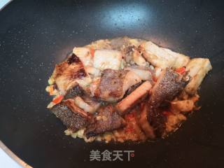 红烧鳕鱼的做法步骤：3