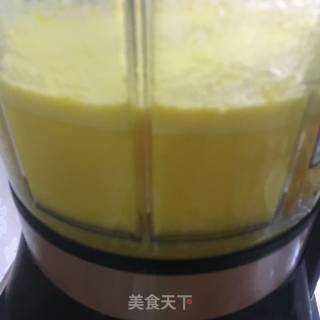 鲜榨玉米胡萝汁的做法步骤：5