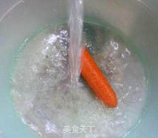 胡萝卜里脊肉炒圆白菜的做法步骤：5