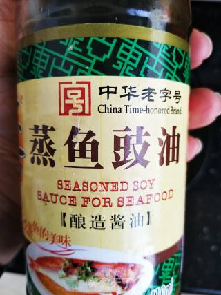 炝豆芽的做法步骤：4