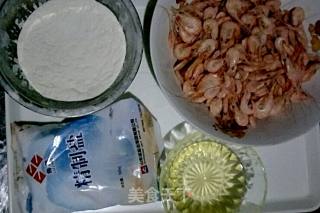油煎小海虾的做法步骤：1