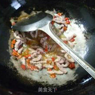 里脊肉金针菇炒莴笋的做法步骤：9