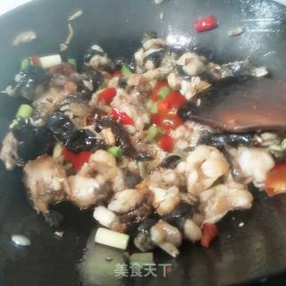 爆炒牛蛙的做法步骤：6