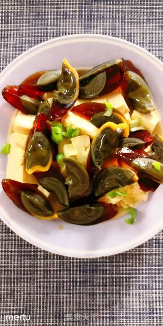 皮蛋豆腐的做法步骤：4