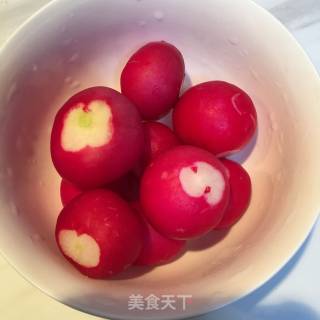 樱桃小萝卜蜂蜜汁的做法步骤：1