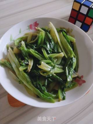 清炒油麦菜的做法步骤：5