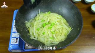韩式炒萝卜条的做法步骤：9