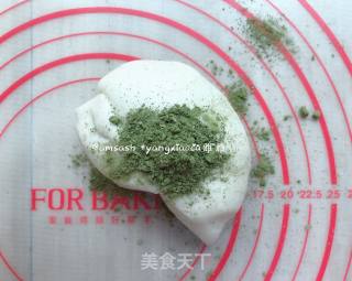 花样火腿肠馒头卷的做法步骤：4