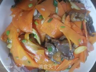 鸭胗炒胡萝卜的做法步骤：13